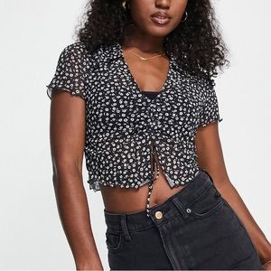 NWT - Monki tie front blouse in black floral print - M